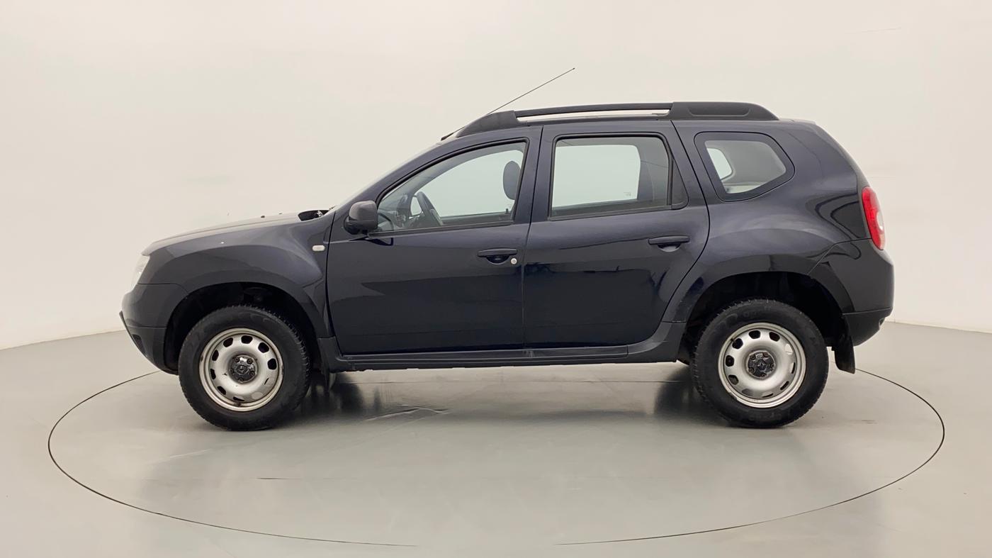 2015 Renault Duster RXE PETROL, Petrol, Manual, 67,363 km, Left Side