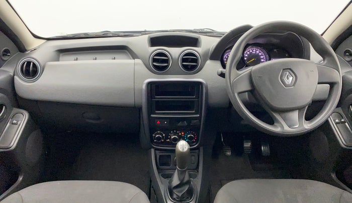 2015 Renault Duster RXE PETROL, Petrol, Manual, 67,363 km, Dashboard