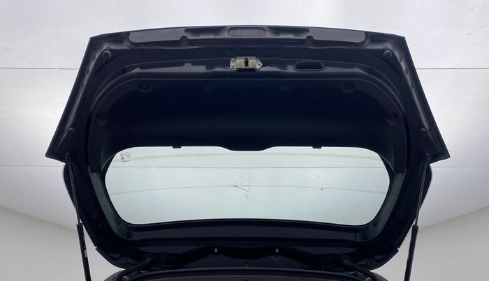 2012 Maruti Swift VDI, Diesel, Manual, 1,15,003 km, Boot Door Open
