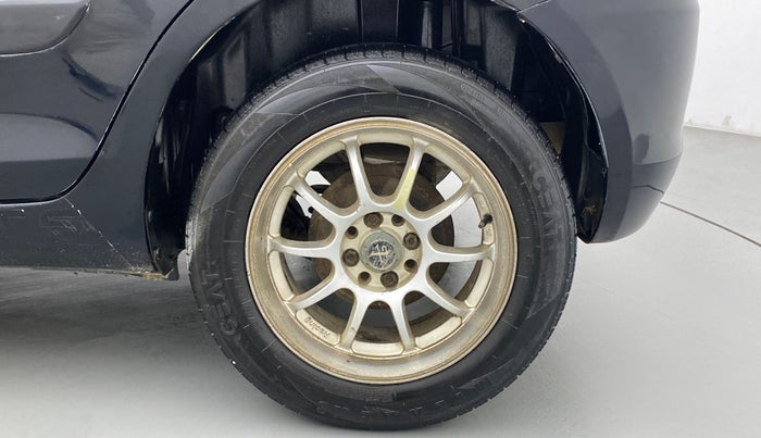 2012 Maruti Swift VDI, Diesel, Manual, 1,15,003 km, Left Rear Wheel