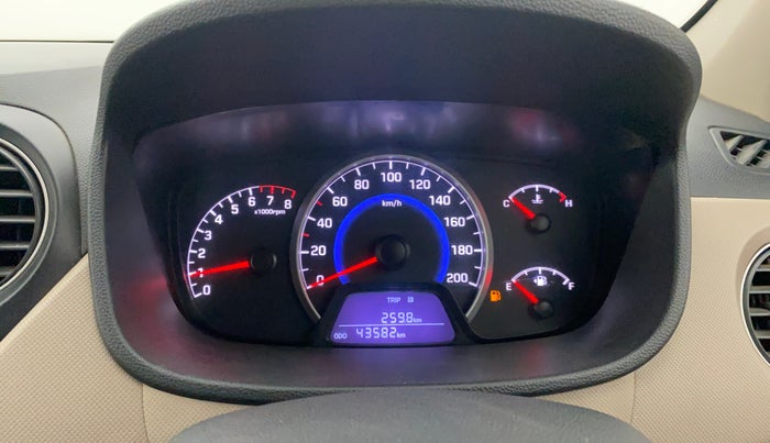 2016 Hyundai Grand i10 SPORTZ 1.2 KAPPA VTVT, Petrol, Manual, 43,582 km, Odometer Image