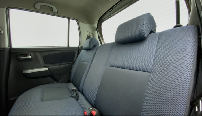2012 Maruti Wagon R 1.0 VXI, Petrol, Manual, 66,001 km, Right Side Rear Door Cabin