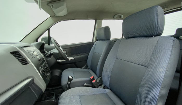 2012 Maruti Wagon R 1.0 VXI, Petrol, Manual, 66,001 km, Right Side Front Door Cabin