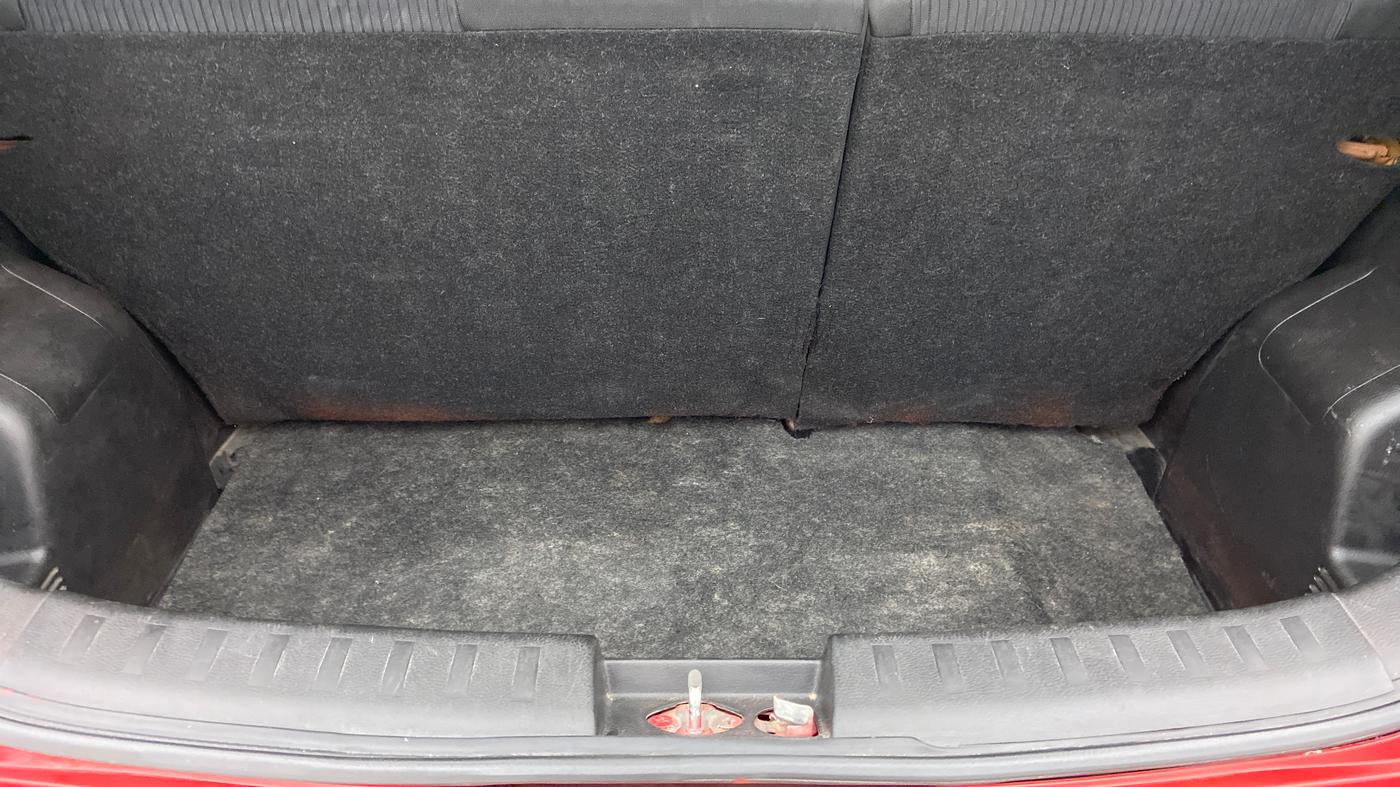 2015 Maruti Swift VDI ABS, Diesel, Manual, 92,673 km, Boot Inside