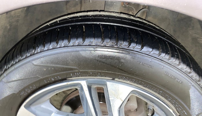 2017 Tata TIGOR XZ (O) PETROL, Petrol, Manual, 64,552 km, Right Front Tyre Tread