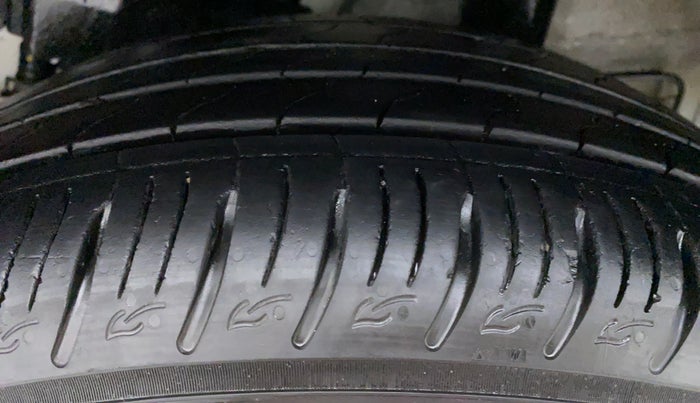 2020 Hyundai VENUE 1.0 TURBO GDI SX+ AT, Petrol, Automatic, 10,127 km, Right Front Tyre Tread