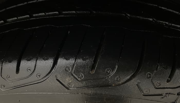 2018 Ford FREESTYLE TITANIUM 1.2 PETROL, Petrol, Manual, 56,159 km, Left Rear Tyre Tread