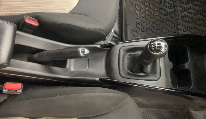 2023 Toyota Glanza G, Petrol, Manual, 57,074 km, Gear Lever