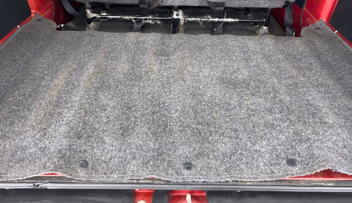 2017 Maruti Eeco 5 STR WITH AC PLUSHTR, Petrol, Manual, 32,564 km, Boot Inside