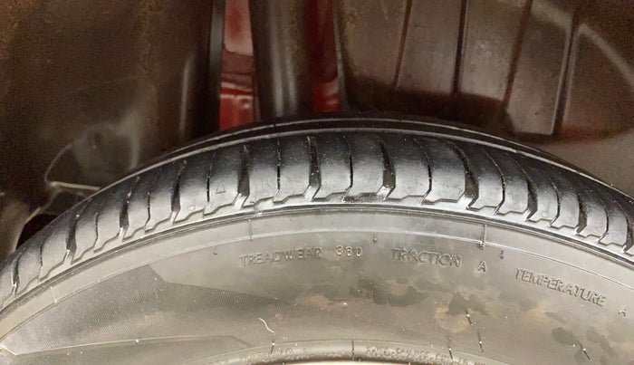 2022 Maruti Swift ZXI, Petrol, Manual, 71,612 km, Right Rear Tyre Tread