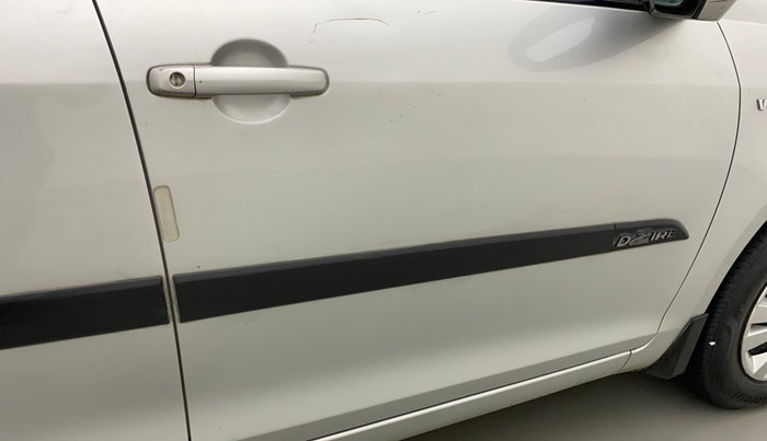 2013 Maruti Swift Dzire VXI, Petrol, Manual, 86,391 km, Driver-side door - Slightly dented