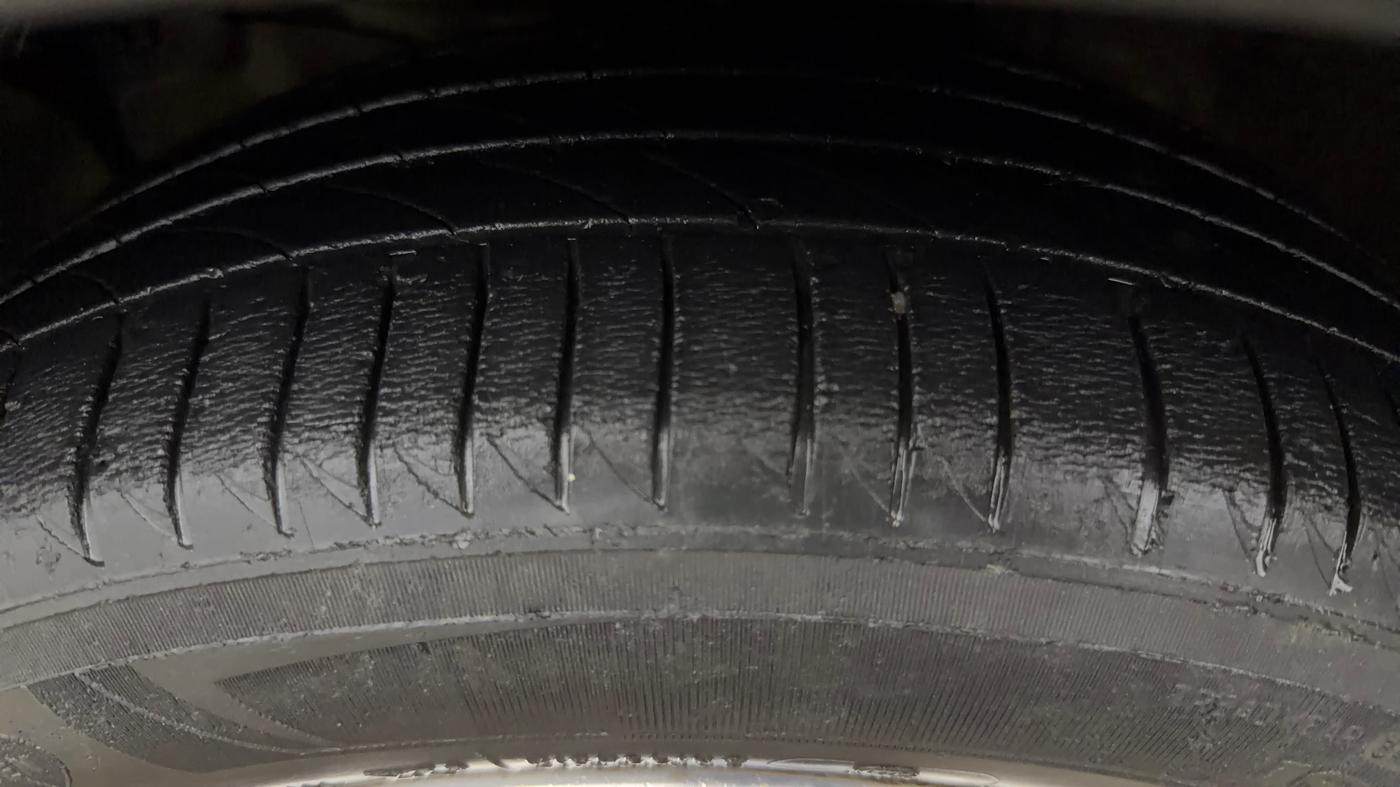 2017 Honda WR-V 1.2L I-VTEC VX MT, Petrol, Manual, 43,551 km, Left Front Tyre Tread