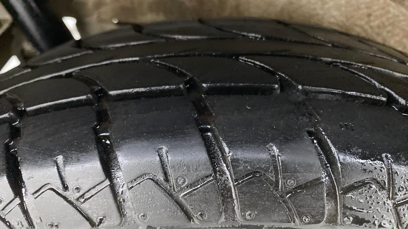 2016 Maruti Wagon R 1.0 LXI CNG, CNG, Manual, 17,428 km, Right Rear Tyre Tread