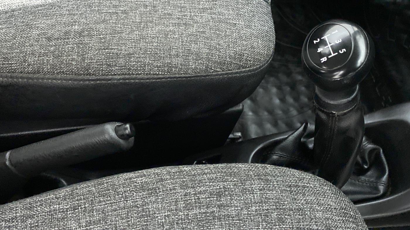 2016 Maruti Wagon R 1.0 LXI CNG, CNG, Manual, 17,428 km, Gear Lever