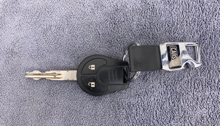2018 Nissan Micra Active XV SAFETY PACK, CNG, Manual, 70,860 km, Key Close Up