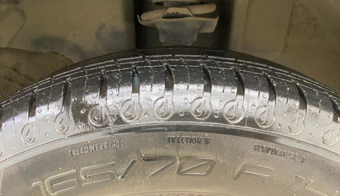 2021 Renault Kwid RXT 1.0 AMT (O), Petrol, Automatic, 21,790 km, Right Front Tyre Tread