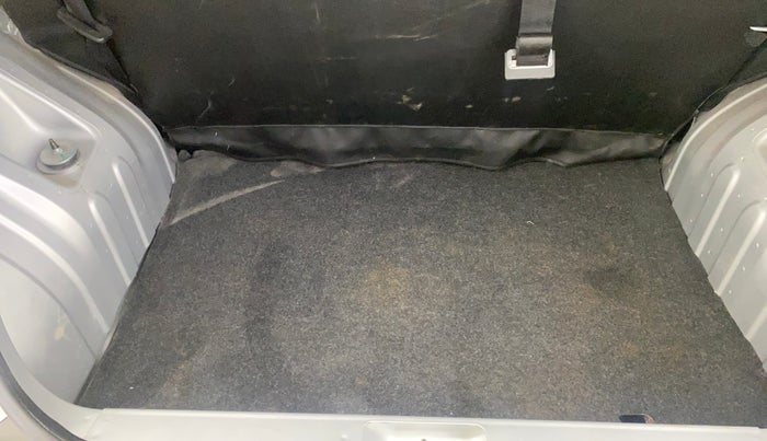 2021 Renault Kwid RXT 1.0 AMT (O), Petrol, Automatic, 21,790 km, Boot Inside