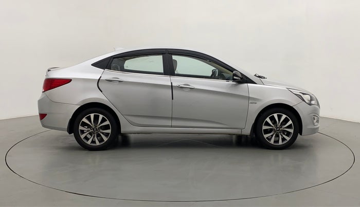 2016 Hyundai Verna 1.6 VTVT SX AT, Petrol, Automatic, 25,283 km, Right Side
