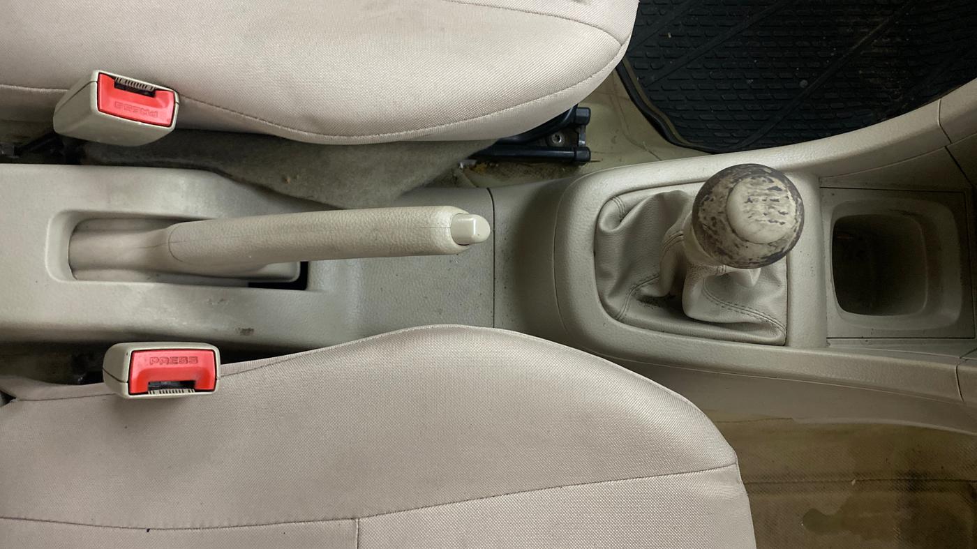 2020 Maruti Swift Dzire TOUR S PETROL, Petrol, Manual, 1,40,133 km, Gear Lever