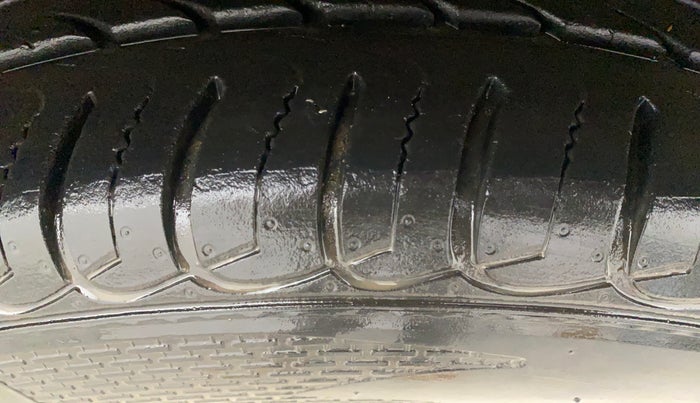 2018 Ford Ecosport TITANIUM 1.5L DIESEL, Diesel, Manual, 54,873 km, Right Front Tyre Tread