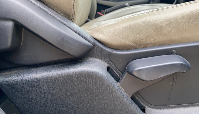 2018 Ford Ecosport TITANIUM 1.5L DIESEL, Diesel, Manual, 54,873 km, Driver Side Adjustment Panel