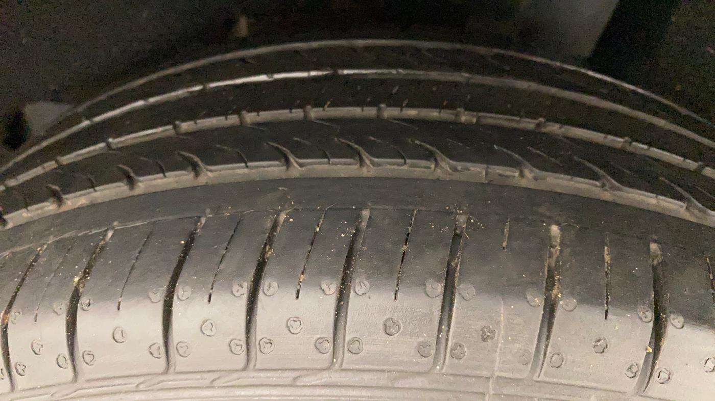 2017 Maruti Baleno ALPHA PETROL 1.2, Petrol, Manual, 66,942 km, Left Rear Tyre Tread