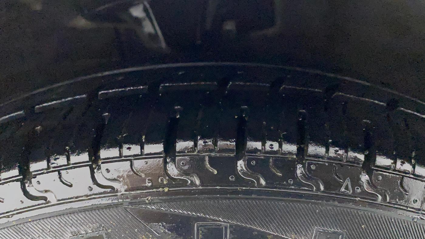2012 Hyundai i10 MAGNA 1.2, Petrol, Manual, 67,437 km, Left Front Tyre Tread