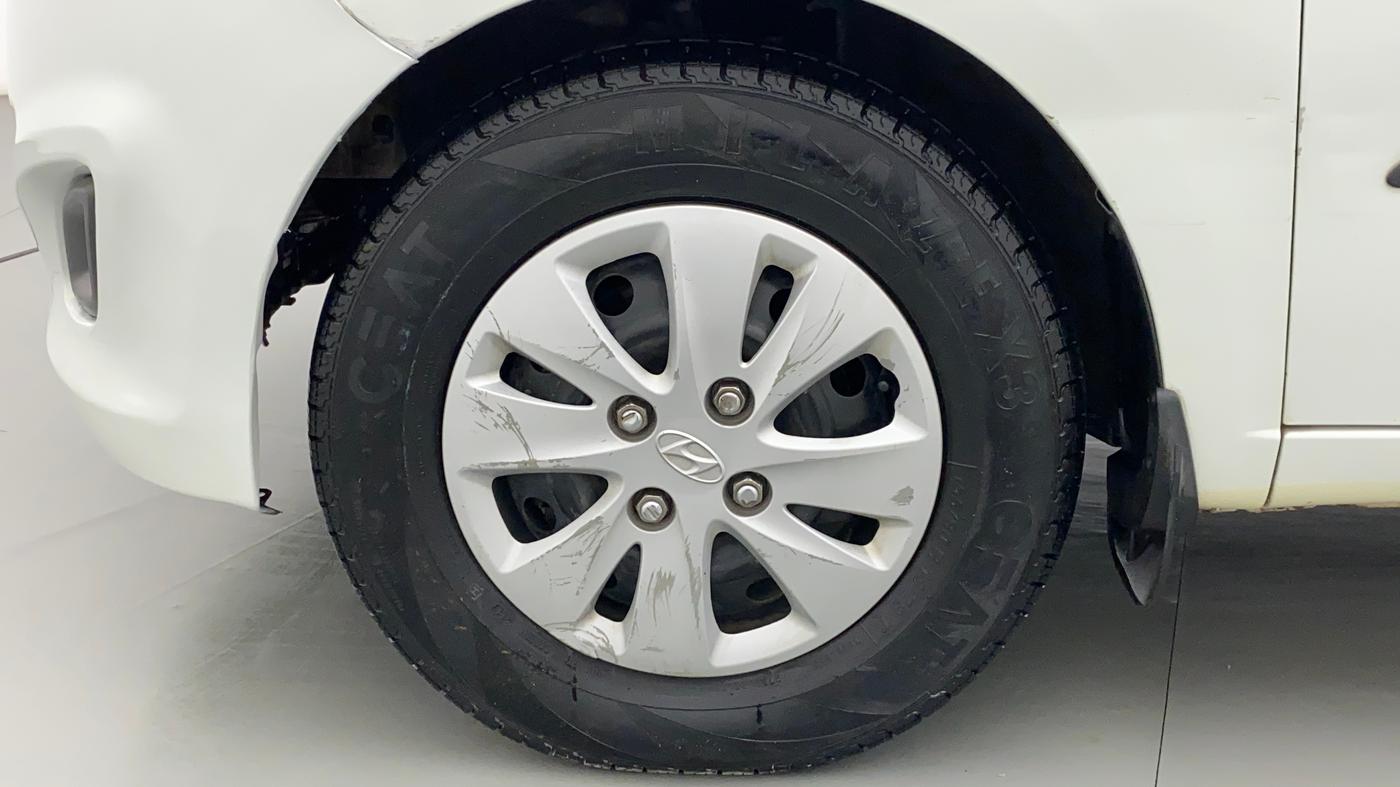 2012 Hyundai i10 MAGNA 1.2, Petrol, Manual, 67,437 km, Left Front Wheel