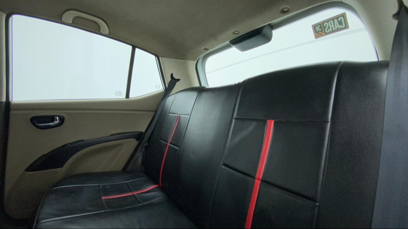 2012 Hyundai i10 MAGNA 1.2, Petrol, Manual, 67,437 km, Right Side Rear Door Cabin