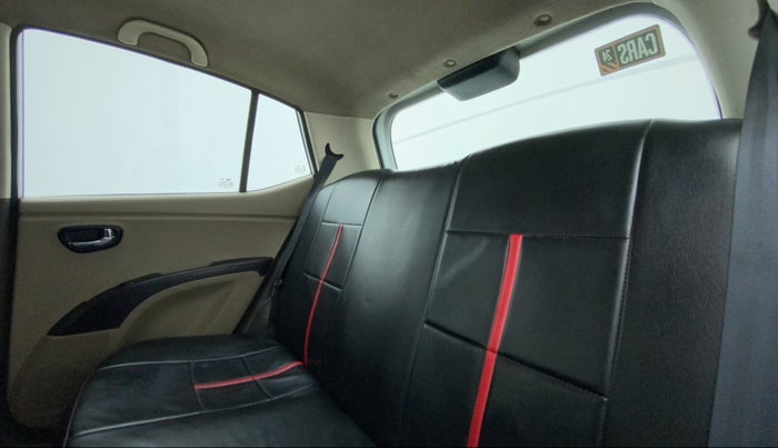 2012 Hyundai i10 MAGNA 1.2, Petrol, Manual, 67,437 km, Right Side Rear Door Cabin