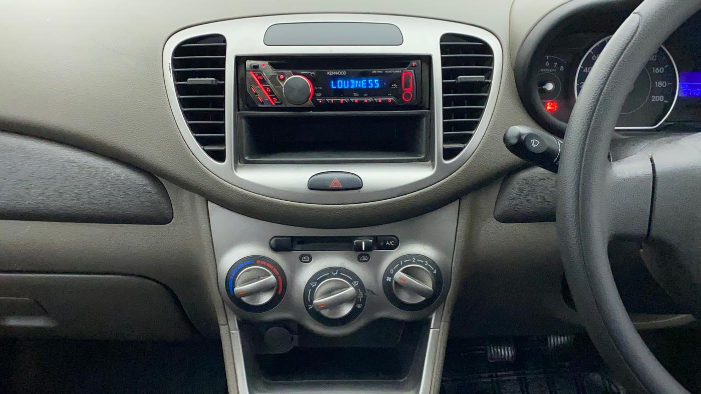 2012 Hyundai i10 MAGNA 1.2, Petrol, Manual, 67,437 km, Air Conditioner