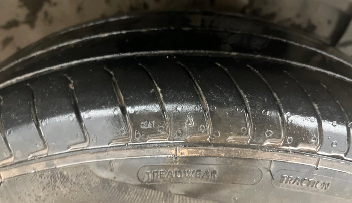 2023 Hyundai EXTER SX 1.2 CNG MT, CNG, Manual, 97,872 km, Right Front Tyre Tread