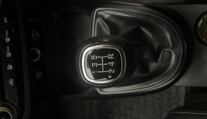 2023 Hyundai EXTER SX 1.2 CNG MT, CNG, Manual, 97,872 km, Gear Lever