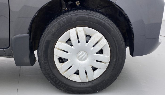 2021 Maruti Alto LXI, Petrol, Manual, 12,832 km, Right Front Wheel