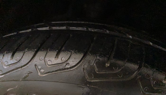 2016 Honda City 1.5L I-VTEC V MT, Petrol, Manual, 47,992 km, Right Front Tyre Tread
