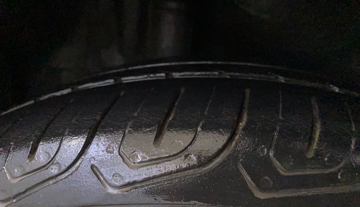 2016 Honda City 1.5L I-VTEC V MT, Petrol, Manual, 47,992 km, Right Rear Tyre Tread