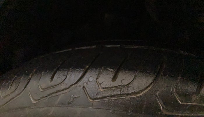 2016 Honda City 1.5L I-VTEC V MT, Petrol, Manual, 47,992 km, Left Front Tyre Tread