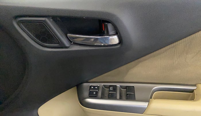 2016 Honda City 1.5L I-VTEC V MT, Petrol, Manual, 47,992 km, Driver Side Door Panels Control