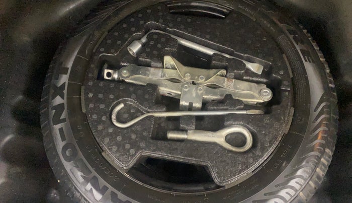 2017 Maruti S Cross ZETA 1.3, Diesel, Manual, 94,297 km, Spare Tyre