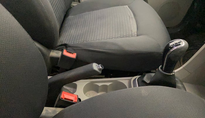 2016 Tata Tiago XZ PETROL, Petrol, Manual, 1,10,054 km, Gear Lever