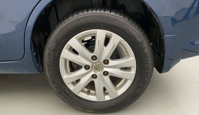 2017 Maruti Ertiga ZDI + SHVS, Diesel, Manual, 44,741 km, Left Rear Wheel