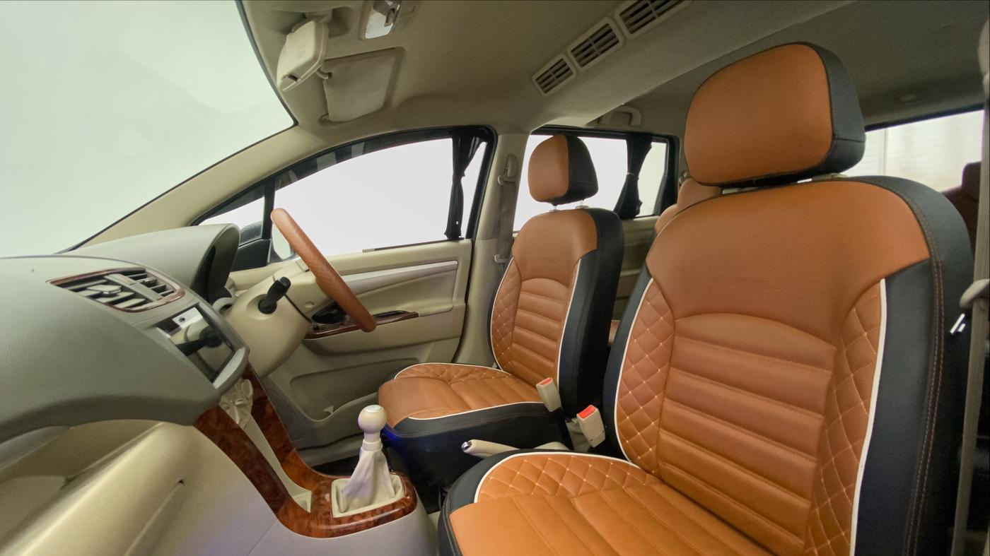 2017 Maruti Ertiga ZDI + SHVS, Diesel, Manual, 44,741 km, Right Side Front Door Cabin