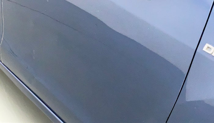 2017 Maruti Ertiga ZDI + SHVS, Diesel, Manual, 44,741 km, Driver-side door - Slightly dented