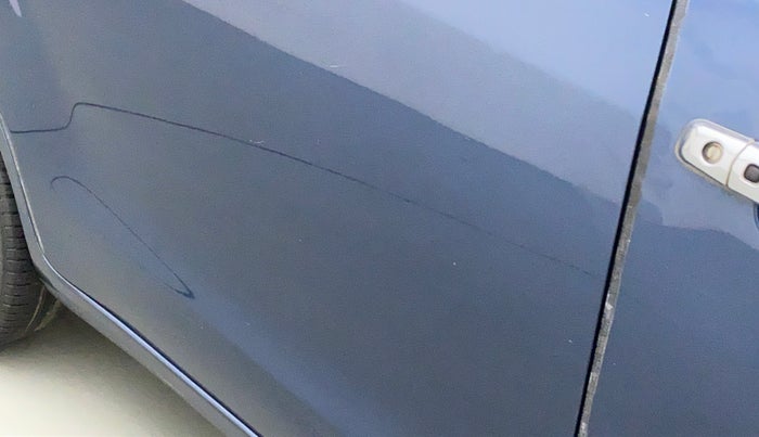 2017 Maruti Ertiga ZDI + SHVS, Diesel, Manual, 44,741 km, Right rear door - Slightly dented