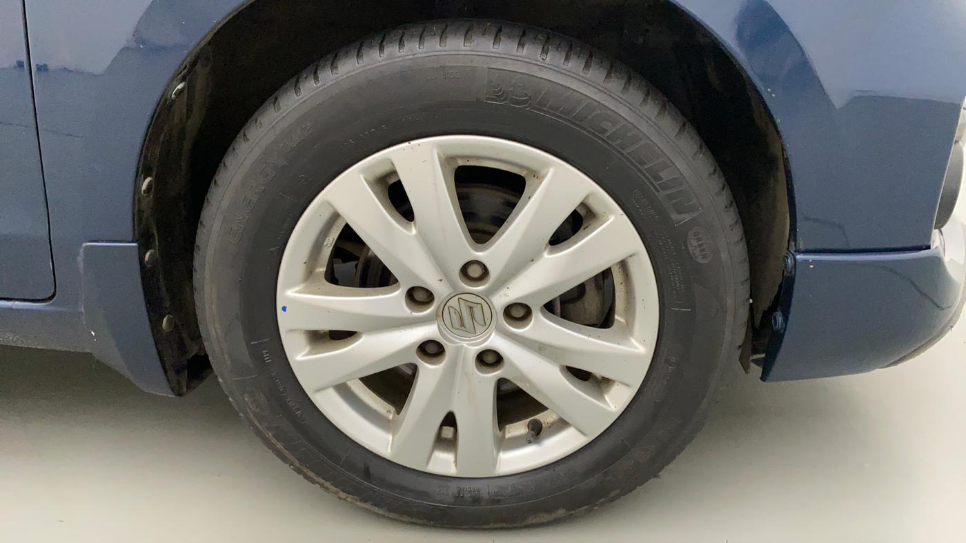 2017 Maruti Ertiga ZDI + SHVS, Diesel, Manual, 44,741 km, Right Front Wheel