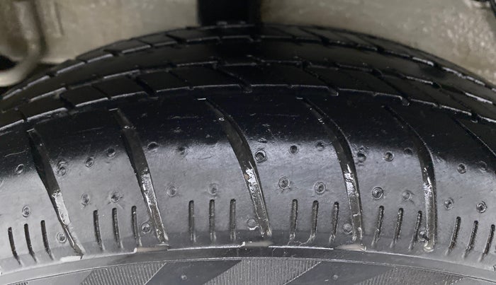 2020 Maruti Celerio ZXI, Petrol, Manual, 32,492 km, Right Rear Tyre Tread