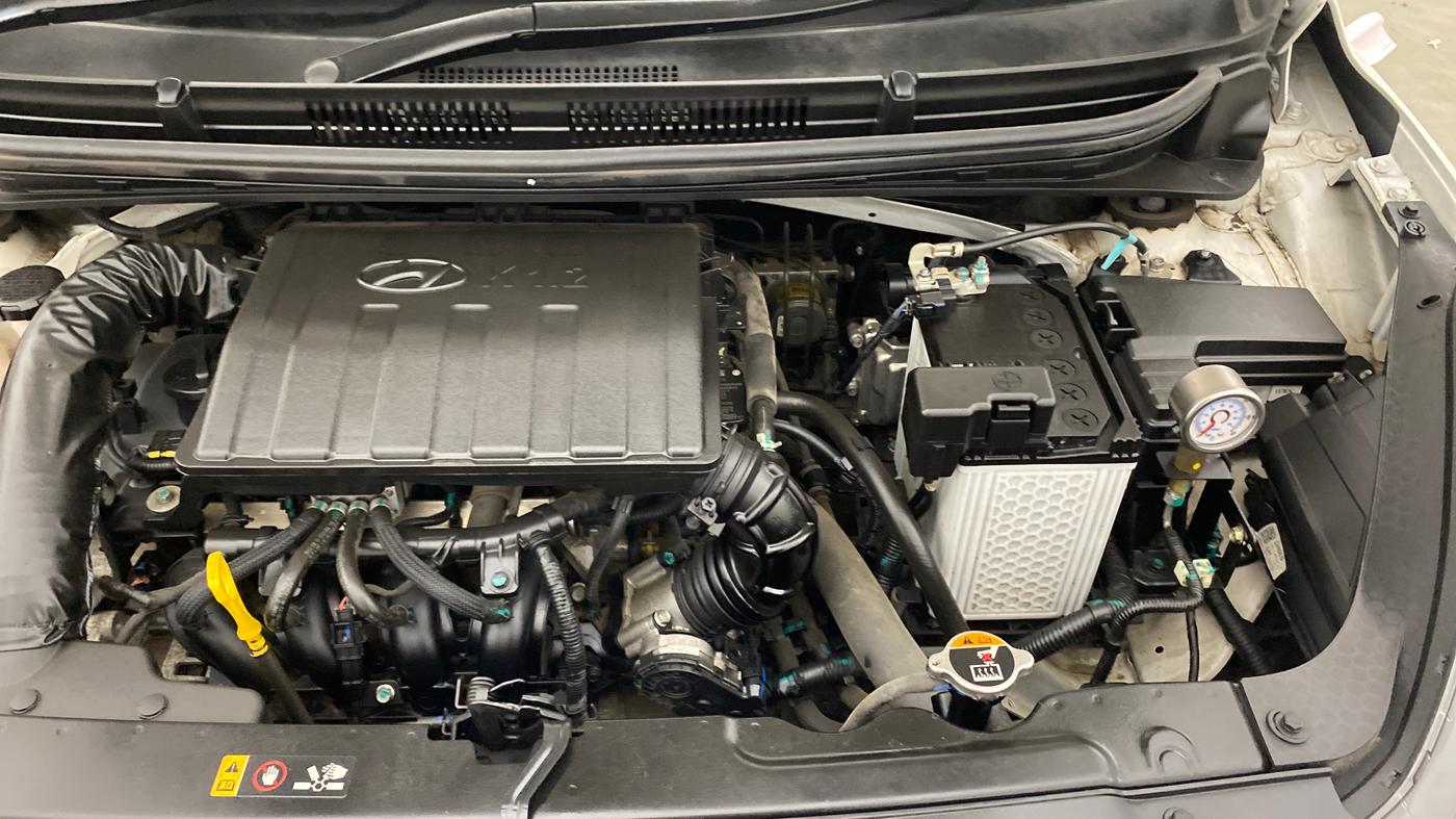 2022 Hyundai AURA SX 1.2 CNG, CNG, Manual, 9,680 km, Engine View - Left