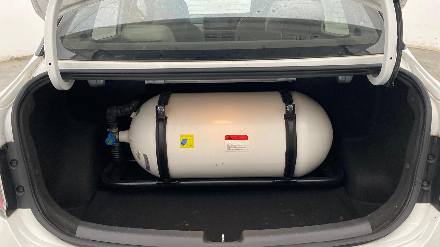 2022 Hyundai AURA SX 1.2 CNG, CNG, Manual, 9,680 km, Boot Inside