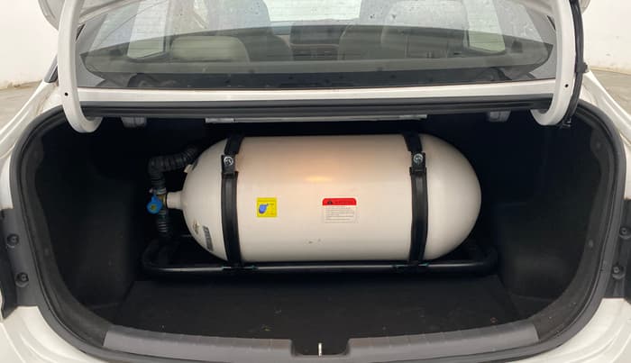 2022 Hyundai AURA SX 1.2 CNG, CNG, Manual, 9,680 km, Boot Inside