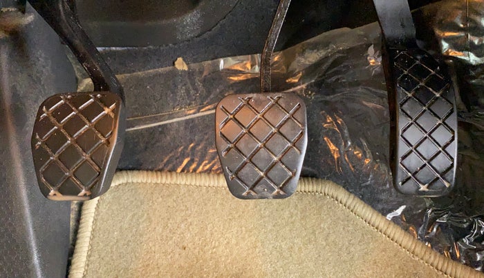 2020 Volkswagen Vento HIGHLINE PLUS 1.0 TSI MT, Petrol, Manual, 6,323 km, Pedals